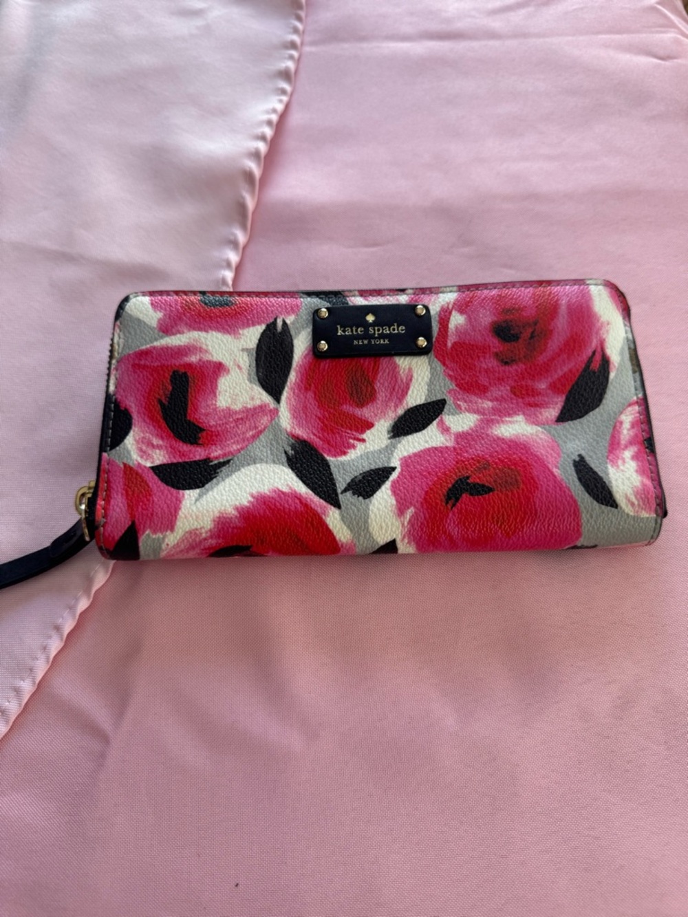 kate spade Floral Zip-Around Wallet in Pink, Black, White